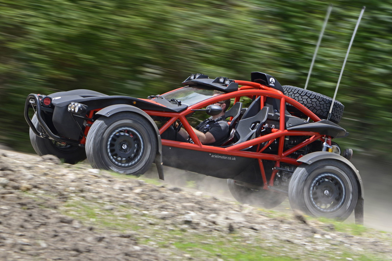 Ariel Nomad 2 - side